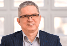 Radu Mihai, senator USR PLUS de Diaspora: Trebuie să știm ce s-a întâmplat cu adevărat cu voturile prin corespondență ale românilor!”