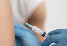 UE își majorează contribuția către COVAX la 500 de milioane de euro pentru ca țările cu venituri mici și medii să aibă acces la vaccinuri împotriva COVID-19