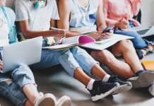 Stop colectării de bani de la elevi, profesori sau părinți! Educația este gratuită!