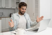 Munca la domiciliu, telemunca şi decalarea programului de lucru, soluţii optime pentru combaterea pandemiei