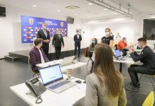 Primarul General, președintele României și ministrul Sănătății au vizitat call-center-ul DSP de la Arena Națională