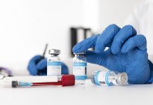 Procentul ridicat de profesori care refuză vaccinarea afectează imaginea acestora în societate şi a sistemului de educaţie