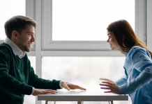Sondaj Bestjobs de Valentine’s Day: Aproape jumătate dintre angajații români se înțeleg cel mai bine cu un coleg de sex opus