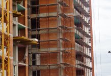 Urmărirea comportării în timp a construcţiilor înseamnă VIAȚĂ!