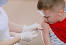 PSD respinge categoric discriminarea copiilor în funcție de vaccinarea anti-COVID