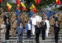 Participarea premierului Florin Cîțu alături de președintele României, Klaus Iohannis, și de ministrul apărării naționale, Nicolae Ciucă, la ceremonia militară prilejuită de încheierea misiunii NATO Resolute Support din Teatrul de Operații din Afganistan
