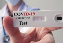 Miniștrii Educației și Sănătății trebuie să depășească faza declarațiilor și să adopte urgent actele normative pentru testarea anti-COVID-19 a elevilor