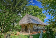 Biserica de lemn din satul Urși, România: marele câștigător al Premiilor Europene pentru Patrimoniu / Premiilor Europa Nostra 2021