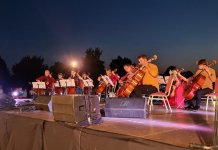 Primul weekend cu Turnee de poveste în parcurile bucureştene 4-5 septembrie, ora 17, Foișorul din Parcul Kiseleff