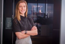 Pachetele salariale ale executivilor, tot mai corelate cu obiectivele ESG. Va fi extinsă această strategie de recompensare la angajați?