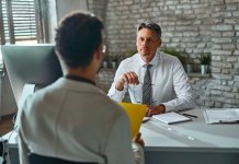 Candidații profită de perioada concediilor să exploreze noi oportunitățile profesionale