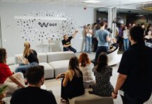 RebelDot, dezvoltator de software din Cluj-Napoca, deschide 100 de pozitii noi in 2023 si obtine certificarea Best Places to Work, fiind recunoscut drept unul dintre angajatorii de top din Romania