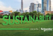 Schneider Electric prezintă primul calculator gratuit pentru înțelegerea amprentei totale de mediu a centrelor de date