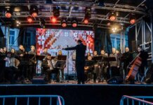 A doua editie a FILAfest ii invita pe tineri in Piata Sfatului din Brasov