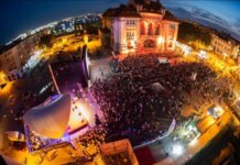 Peste 16.000 de constănțeni și turiști, spectatori la a doua ediție Sunscreen Film & Arts Festival