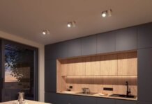 Siguranta casei cu Philips Hue prin senzori si camere de supraveghere cu iluminat inteligent
