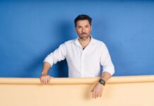 Duminică, la România, te iubesc!, Alex Dima prezintă ancheta Corupție cronică