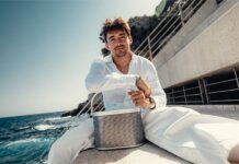 BANG & OLUFSEN îl anunță pe CHARLES LECLERC ca ambasador global al mărcii