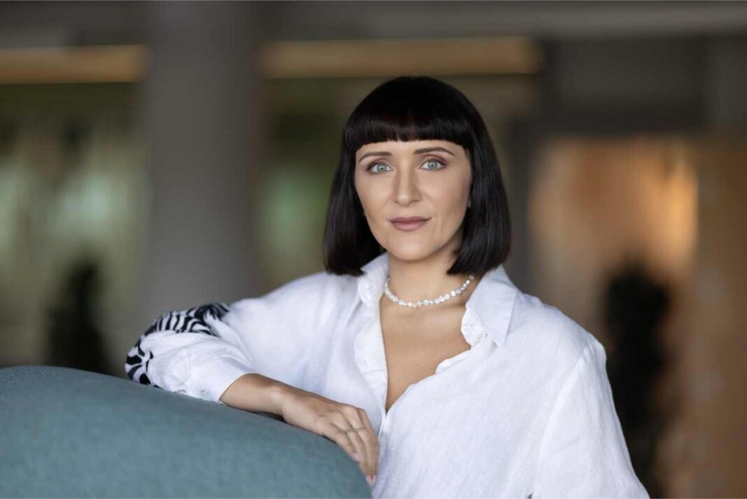 Ramona Livinti, CFO NN Asigurari de Viata (1)