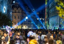 Final festiv la „Străzi Deschise, București – Promenadă Urbană”: A VIII-A ediție Spotlight – Festivalul Internațional al Luminii va anima Calea Victoriei cu proiecții și instalații interactive