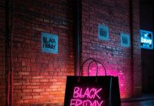 Ce vor romanii de Black Friday