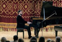 Pianistul Cătălin Răducanu, recital la Berlin alături de ţimbalista Enikő Ginzery, pe 24 septembrie, în plin turneu național „Un artist, un pian, un țambal”