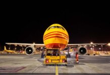 DHL Express introduce identificarea produselor cu ajutorul AI pentru expedierile internaționale, o premieră în industria de curierat expres